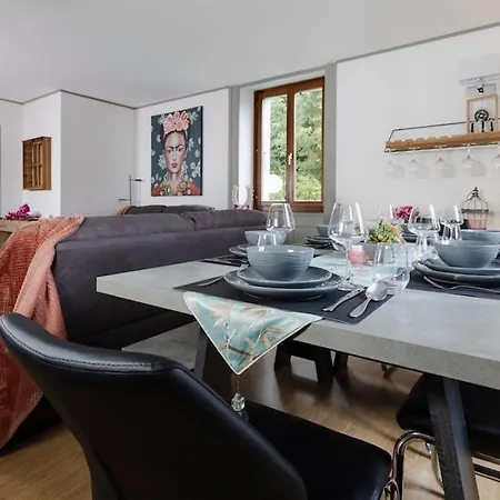 4 Pieces 65m Centre - Parking - 6 Pers Apartman Chamonix